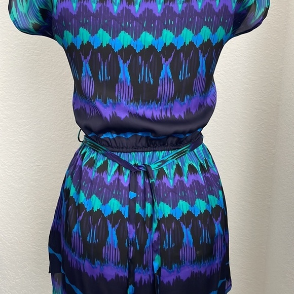 014: FOREVER 21 polyester mini dress blue purple cinched waist w/ ties in small - Picture 9 of 11